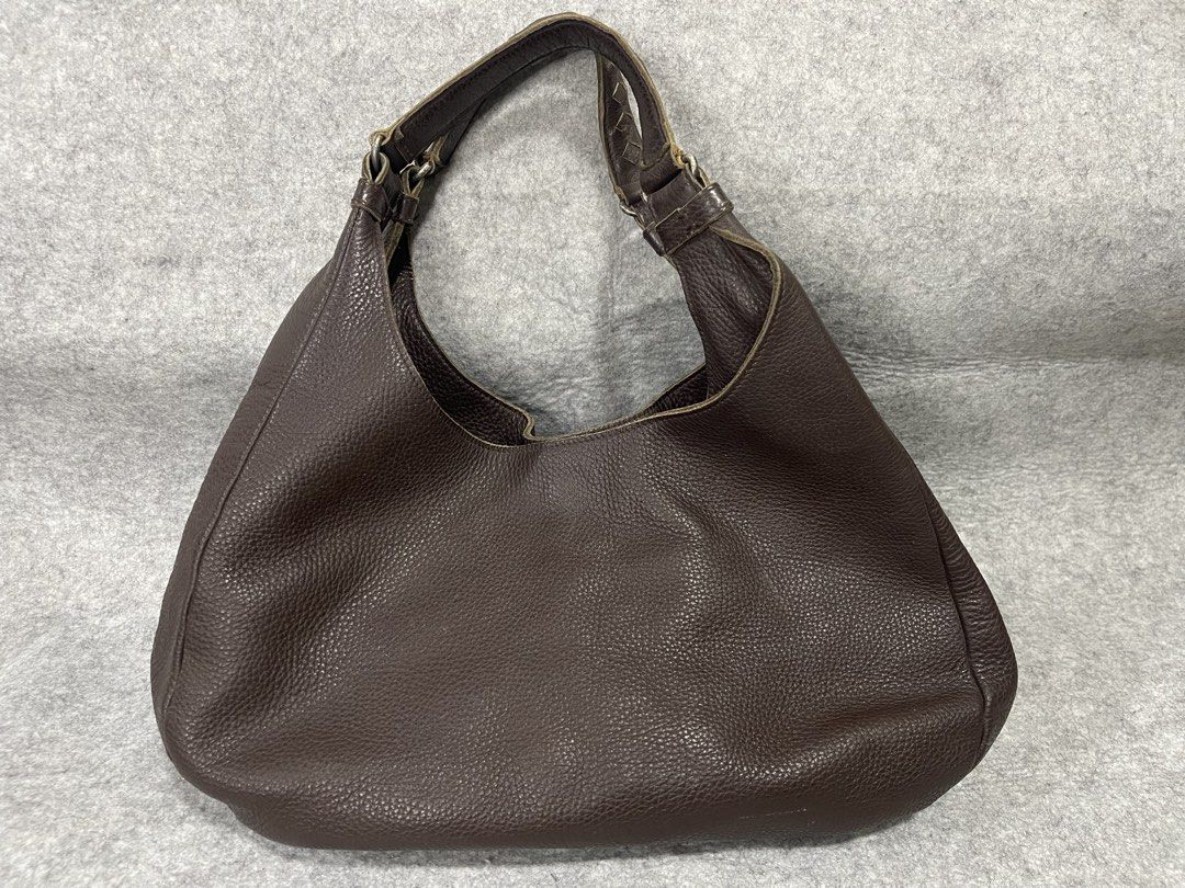 bottega veneta (Category: Announcements) located in Calamba. Submitted by thriftingoverload (Listing ID 1454313652, Image 1). Description: plus shipping fee.