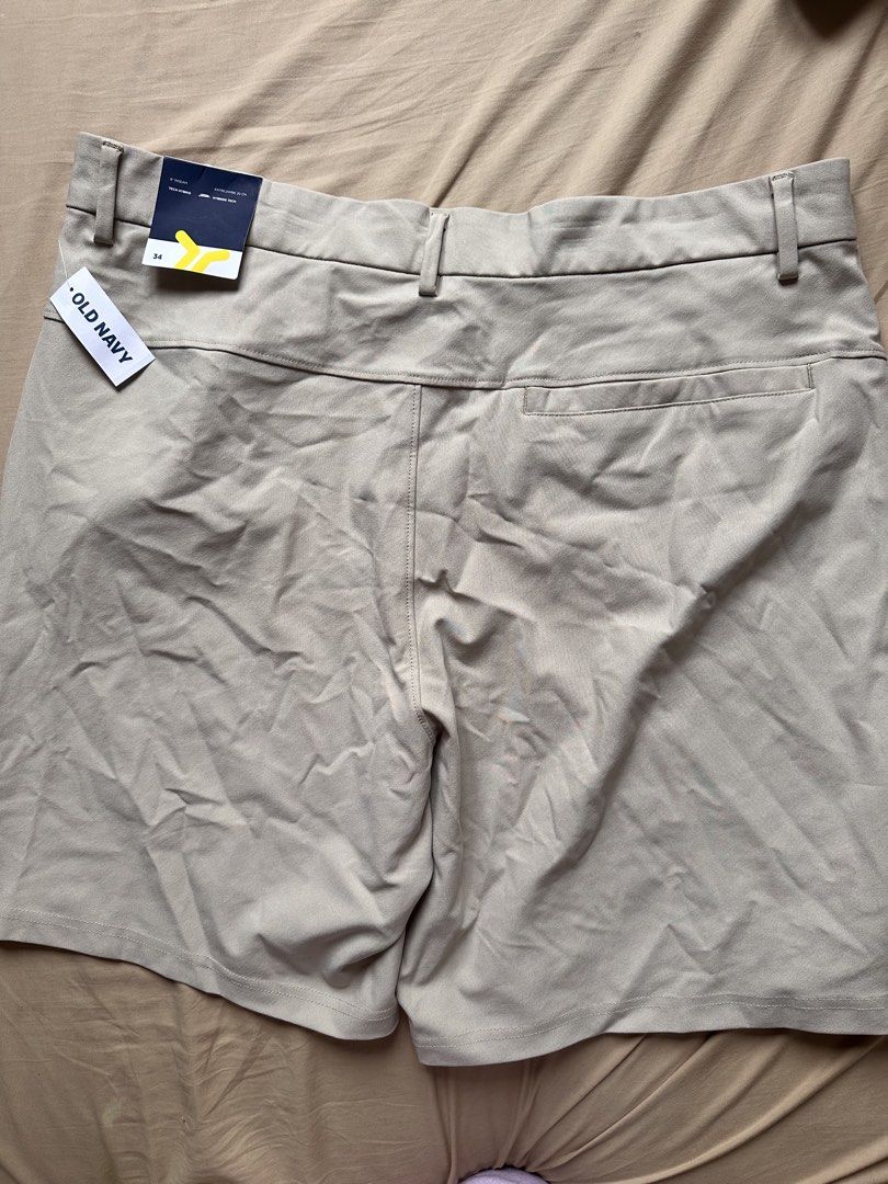 BRAND NEW OLD NAVY SHORTS SIZE 34 (Category: Shorts) located in San Mateo. Submitted by closetnitata (Listing ID 1454220307, Image 2). Description: - BRAND NEW WITH TAG -size 34.