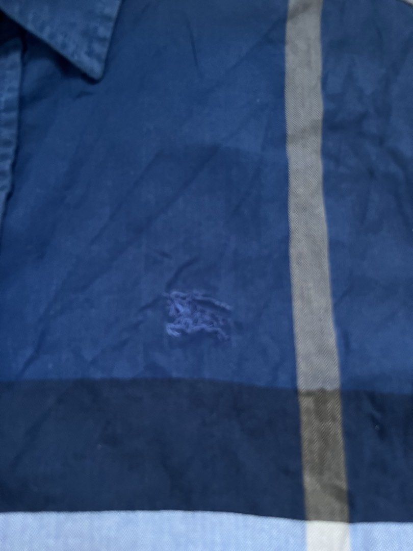 burberry polo longsleeve (Category: Luxury Apparel) located in Cebu City. Submitted by fierce.vincent (Listing ID 1454275174, Image 3). Description: burberry polo longsleeve good as new 21 x 28 980 + sf.
