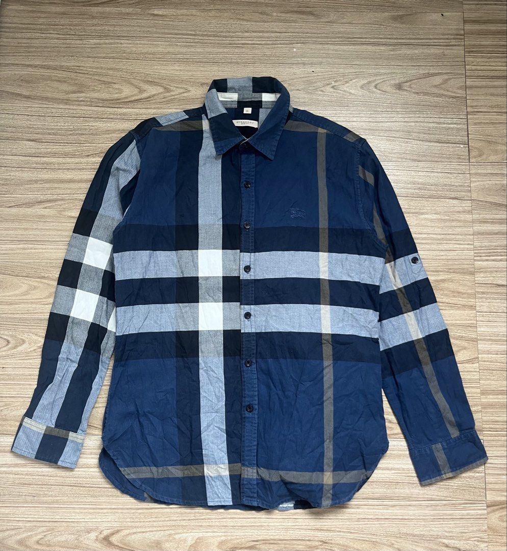 burberry polo longsleeve (Category: Luxury Apparel) located in Cebu City. Submitted by fierce.vincent (Listing ID 1454275174, Image 1). Description: burberry polo longsleeve good as new 21 x 28 980 + sf.