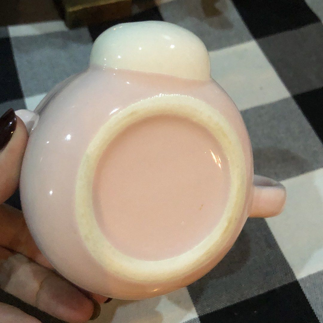 CERAMIC NOVELTY PIG COLLECTIBLE COFFEE MUG (Category: Dinnerware & Cutlery) located in Quezon City. Submitted by kitsune.treasures (Listing ID 1454316121, Image 3). Description: *First to pay policy! *1 day reservation only. Failure to pay on time, auto cancel. 📍Quezon City * MOD: J&T | Lalamove * MOP: GCASH | BPI 📦ON HAND AND READY TO SHIP! CONDITION: WHAT YOU SEE IS WHAT YOU GET. Dimensions: Kindly check the photos for the actual measurements