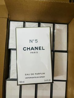 (Category: ) located in . Submitted by lilyperfume (Listing ID 1454227368, Image 1). Description: .