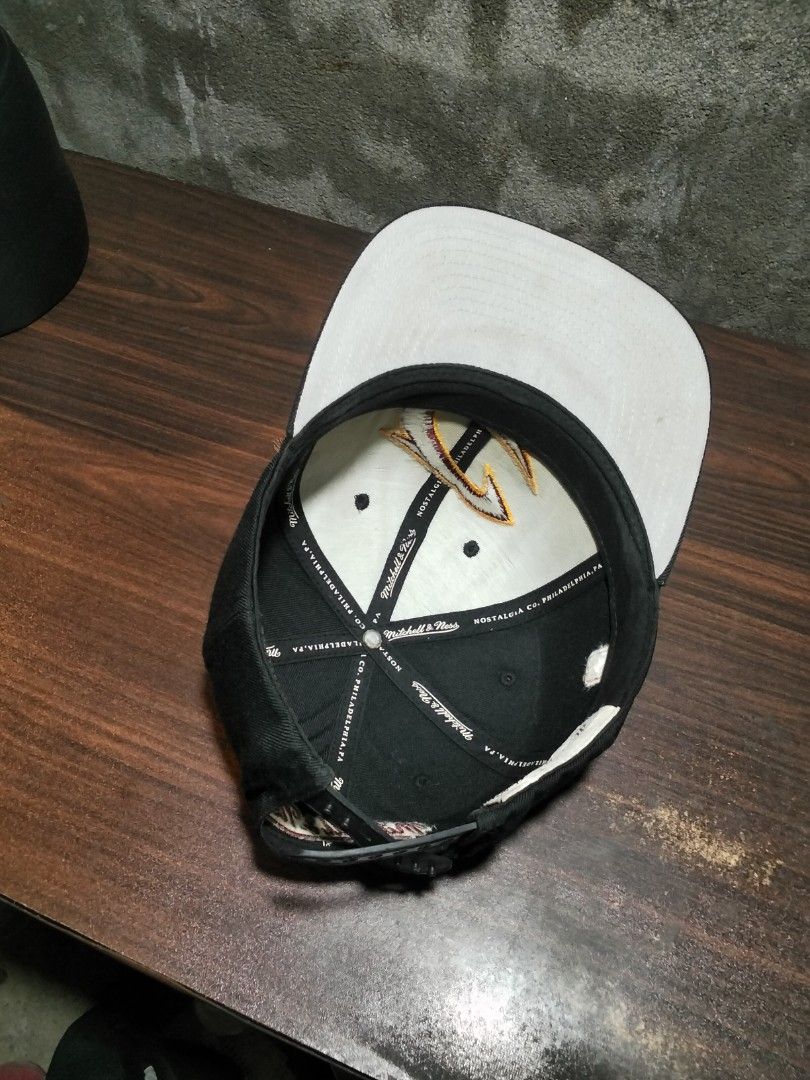 Cleveland snapback by Mitchell and ness (Category: Caps & Hats) located in Davao. Submitted by thrft2jerusalem (Listing ID 1454327211, Image 3). Description: 10/10 color rate adult size pwede tayo lipat sa main account para Maka Pag vouch sa ikakapanatag mo DAVAO CITY LOCATION WE CAN SHIP NATIONWIDE THRU. -JNT &LBC payment first policy payment method -gcash -bank transfer.