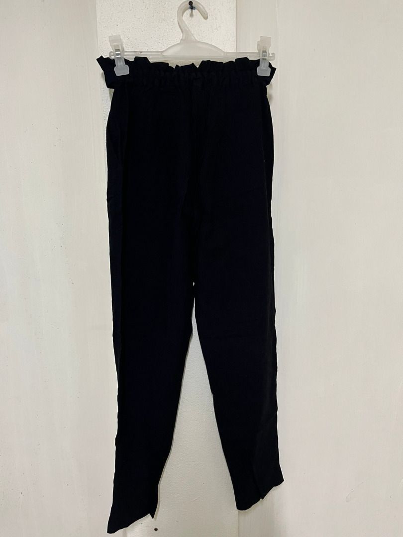 Clockhouse High-Waist Paperbag Pants (Category: Other Bottoms) located in Mabalacat. Submitted by keb-a (Listing ID 1454228511, Image 3). Description: 🍒 — small — w: 24~26" — h: 34~36" — r: 13" — l: 38" 🍒 — flattering paperbag waistband — adjustable waist ribbon belt — sleek & slimming silhouette 🍒 — mop: gcash — mod: j&t.