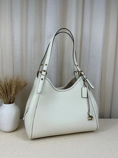 （分類：）位於 。 由 bellezza. 提交（商品編號 1454235739，圖片 1）。簡介： 。