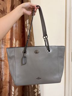 (Category: ) located in . Submitted by bagsbyaju-blueapp (Listing ID 1454322479, Image 1). Description: .
