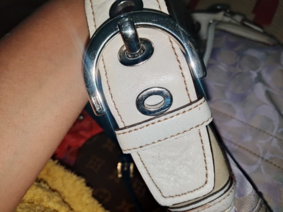 Coach Signature Pattern Shoulder Bag, Luxury, Bags & Wallets on Carousell