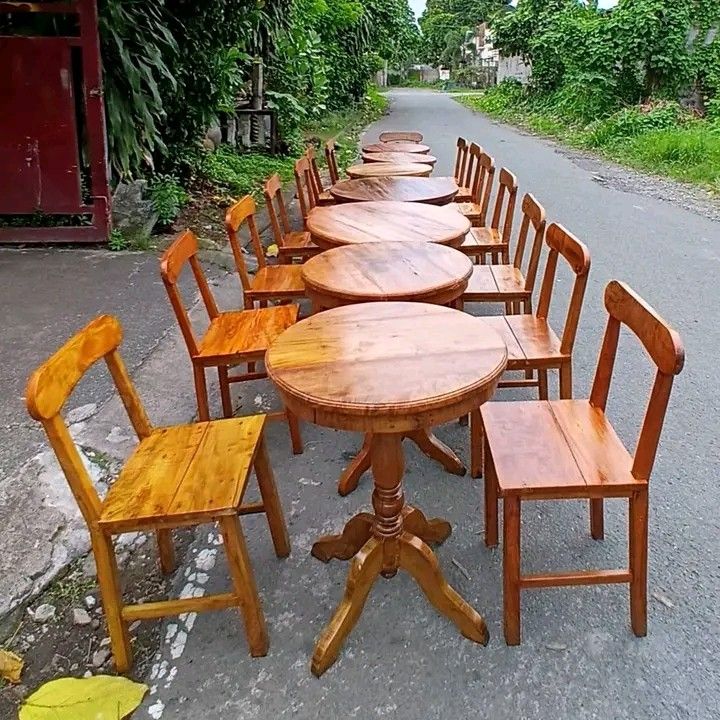 Coffee table set solid molave wood refurbish (Category: Tables & Sets) located in Manila. Submitted by carmelites36250 (Listing ID 1454197235, Image 1). Description: Coffee table set ❤️❤️❤️ Price-9k each set molave wood refurbish🎯 Ready to use ✅✅✅ Pm me ☎️☎️☎️☎️ Pick up @shop/ delivery 🚚 🚚 🚚 🚚 🚚 #forsale.