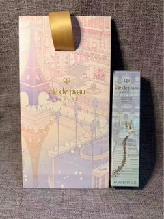 (Category: ) located in . Submitted by crazyforcosmetics (Listing ID 1144832278, Image 1). Description: .