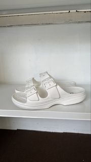 (Kategori: ) berada di . Dikirim oleh eskioutlets (ID iklan 1454238256, Gambar 1). Deskripsi: .