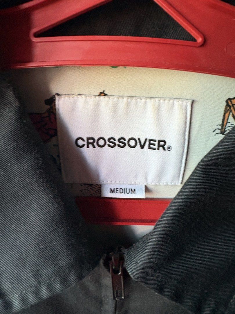 Crossover Jacket (Category: Coats, Jackets and Outerwear) located in Puchong. Submitted by mirulashman (Listing ID 1454215126, Image 3). Description: Crossover x Kide Baharudin - Size M - Print on front back and inside the jacket .