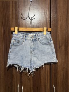 (Category: ) located in . Submitted by rrppreloved (Listing ID 1454197250, Image 1). Description: .