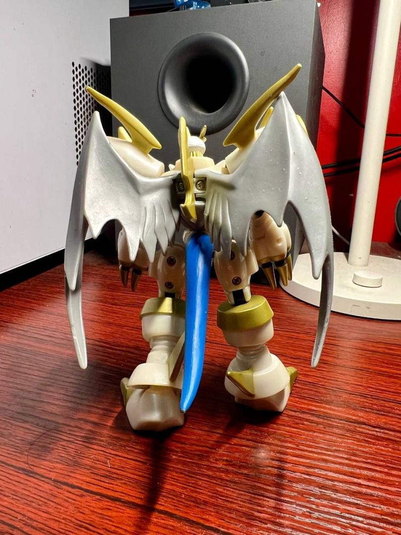Digimon Imperialdramon Dragon Mode Figure (Category: Figurines & Statues) located in Baguio. Submitted by ditoyzb08176 (Listing ID 1454323801, Image 2). Description: - Imperialdramon Dragon Mode action figure - Brand: Bandai - Condition: Good, with some signs of wear - Ideal for: Digimon fans and collectors -WYSIWYG Location: Baguio City Shipping: J&T/FLASH/LBC .