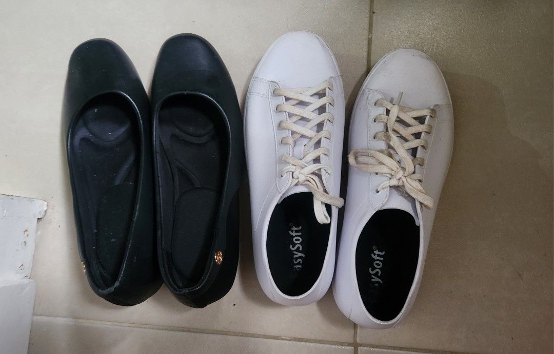 EasySoft White Sneakers & Parasian Black Shoes Bundle (Category: Flats & Sandals) located in Manila. Submitted by panccino (Listing ID 1454271353, Image 1). Description: black shoes EU41/UK 8/US 10 white EasySoft shoes a EU40/UK 7/US9 FOR TAKE ALL 700 TINGI- black shoes 450 white shoes 300 Kunin nyonna plss huhu can trade for make up related or cosplay/merchs MOP : Gcash MOD : J&T, Lalamove, can meet up if near Loc: Manila Taft.