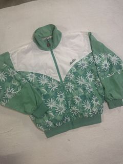 (Category: ) located in . Submitted by ghostclothes666 (Listing ID 1454355690, Image 1). Description: .