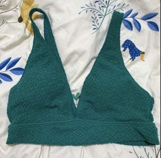(Category: ) located in . Submitted by lizzyscloset01 (Listing ID 1454309238, Image 1). Description: .