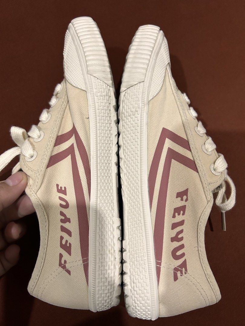 Feiyue DAFU Canvas Sneakers Size 38 (Category: Sneakers) located in Caloocan City. Submitted by declutterieee (Listing ID 1454191943, Image 2). Description: - Classic Feiyue DAFU canvas sneakers - Color: Beige with maroon stripes - Style: Lace-up - Size: 38 - Perfect for comfortable, everyday casual outfits.