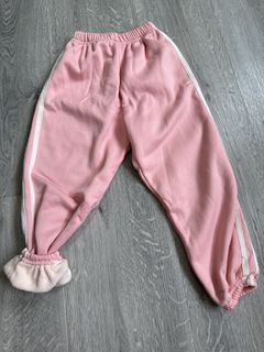 (Category: ) located in . Submitted by smallsizeclothes (Listing ID 1454202194, Image 1). Description: .