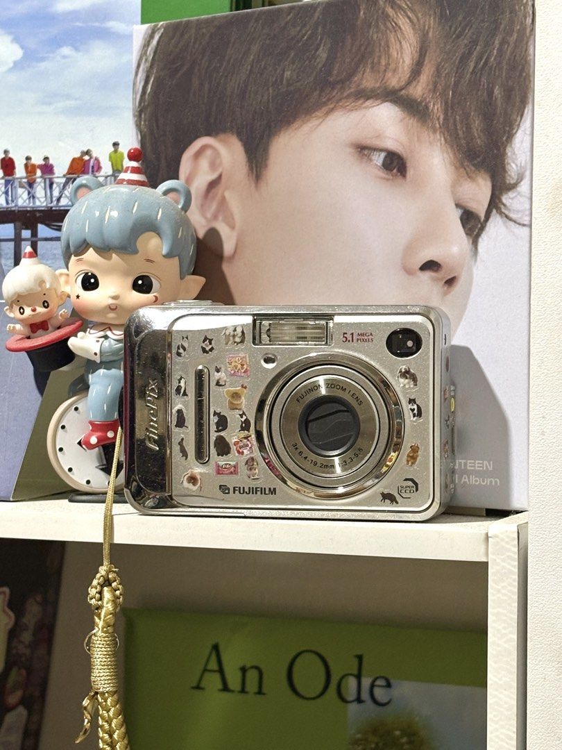 Fujifilm A500 Digital Camera, Photography, Cameras on Carousell