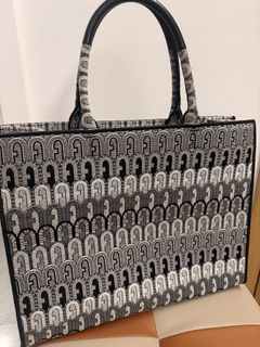 （分類：）位於 。 由 musyfave 提交（商品編號 1454331975，圖片 1）。簡介： 。