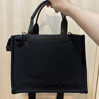 (Kategori: ) berada di . Dikirim oleh pickmeups (ID iklan 1454345403, Gambar 1). Deskripsi: .