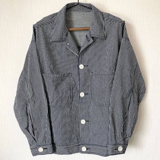 GU Hickory Chef Jacket (Category: Coats, Jackets and Outerwear) located in Quezon City. Submitted by algabri (Listing ID 1454188110, Image 2). Description: GU Hickory Chef Jacket Size Medium Excellent condition, no issues Dimensions: 22” x 26” Last photo for reference Selling for ₱795 only! Fairview QC location.