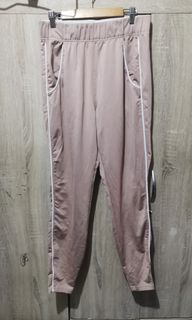 (Category: ) located in . Submitted by thriftersthrift (Listing ID 1454364044, Image 1). Description: .