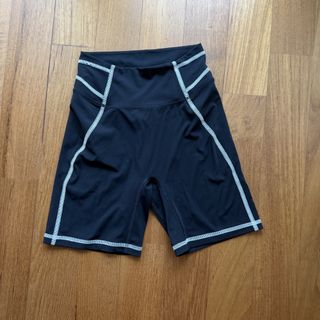 (Category: ) located in . Submitted by bagfulofclothes (Listing ID 1454215004, Image 1). Description: .