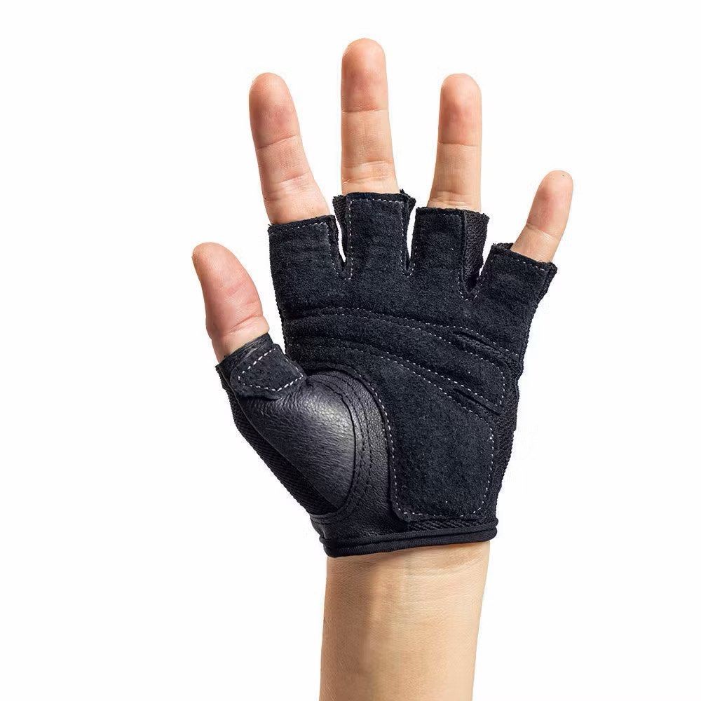 Harbringer weightlifting gloves - small (womens) (Category: Toning & Stretching Accessories) located in Quezon City. Submitted by FAYNT (Listing ID 1417240399, Image 2). Description: Brand new, just removed from packaging. Bought at Toby's sports for Php 1,095. Really good gloves, it just doesn't fit my huge hand 🥹 Size - small.