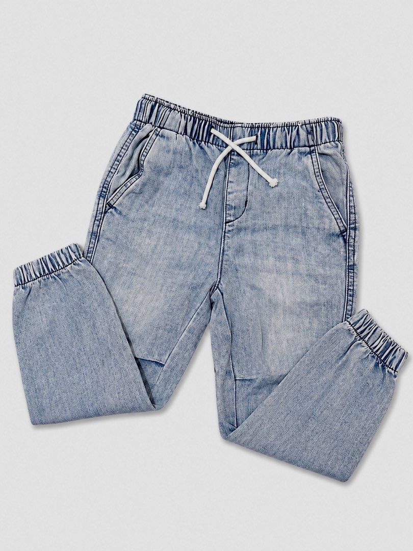 H&M Wash Denim Jogger Jeans (Category: Babies & Kids Fashion) located in Angeles City. Submitted by lovedbyava (Listing ID 1454243085, Image 1). Description: Used once 5-6 on tag.