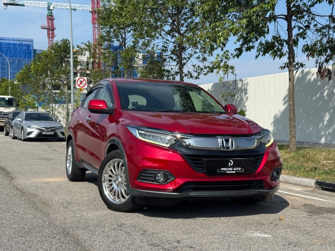 Honda HR-V 1.5 DX (A) (Category: Used Cars) located in Singapore. Submitted by preciseauto (Listing ID 1454266146, Image 1). Description: 🔥🔥BOSS SAY ALL MUST GO CLEARANCE SALE🔥🔥 🚨CHEAPEST CARS IN THE MARKET🚨 🚘$500 DRIVEAWAY🚘 🏦LOWEST INTEREST FROM 1.48%🏦 🟢1 YEAR WARRANTY🟢 🔧FREE 1 YEAR SERVICING🔧 🏬 Vehicle 120 Points INSPECTION CHECK By In House Workshop BEFORE we put them for SALE 🚕 PHV Drivers Welcomed 🔁 High Trade In Value ‼️ 🌟