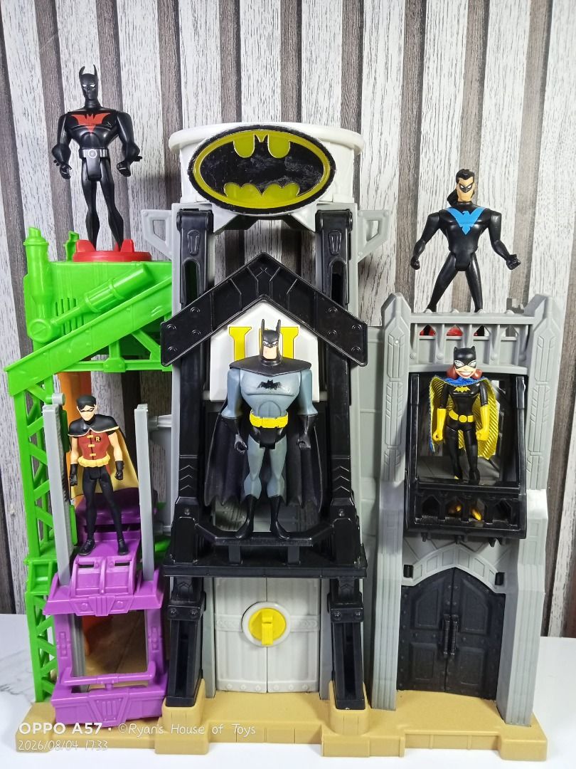 Imaginext Bruce Wayne Manor Tower (Category: Action & Battle Toys) located in Quezon City. Submitted by truewind_fe7b89 (Listing ID 1454237873, Image 1). Description: Lights and Sounds are working As Is/ WYSIWYG FIGURES ARE NOT INCLUDED 🤝 TRANSACTION DETAILS: Location: Tanza, Cavite area Mode of Delivery: Pick-up Meetup limited location (with handling fee of minimum of Php 250, dpends on location) Shipping: Lalamove / Flash Express/ JnT (buyer h