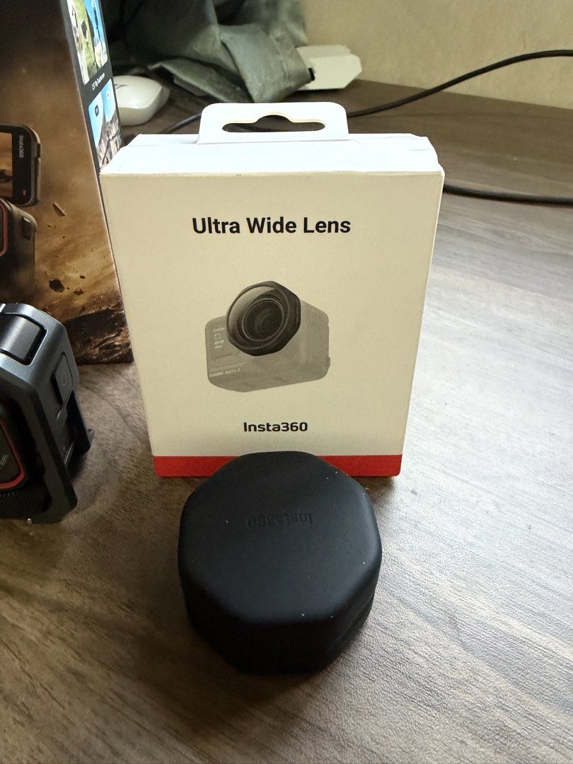 Insta360 ace pro 2 (Category: Cameras) located in Singapore. Submitted by yeahnahyeahnaahh1234 (Listing ID 1454317536, Image 2). Description: Selling off my insta360 ace pro 2 with explorer grip + additional battery and insta360 ace pro 2 wide angle lens. Condition is as good as new, never drop before and well taken care off. Always kept in the dry box when not using it. No more warranty Insta360 acepro 2 with additional battery + explorer grip I