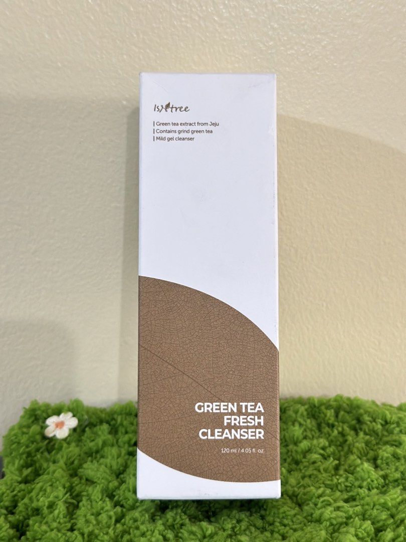 ISNTREE Green Tea Fresh Cleanser 120ml (Category: Face Care) located in Quezon City. Submitted by kbeautyfinds (Listing ID 1454218895, Image 1). Description: - Isntree Green Tea Fresh Cleanser - Mild gel cleanser formula - Enriched with green tea extract from Jeju - Size: 120ml - Expiry Date: 2028-07-29.
