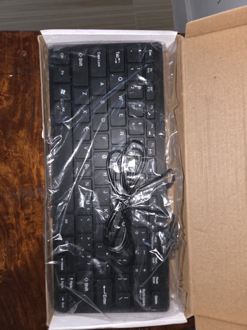 K08 Wired USB Mini Slim Keyboard. (Category: Computer Keyboard) located in Quezon City. Submitted by chennister (Listing ID 1454280963, Image 3). Description: ​Model: K08 Mini Keyboard ​Interface: Wired USB Plug-and-Play ​Layout: 78 Keys (Slim Chiclet style) ​Compatibility: Mac, Windows PC, Laptops ​Condition: Brand New / Unused in plastic wrap and original box Just the box is completely manhandled. Tiny negotiable #keyboardph #minikeyboard #k08k
