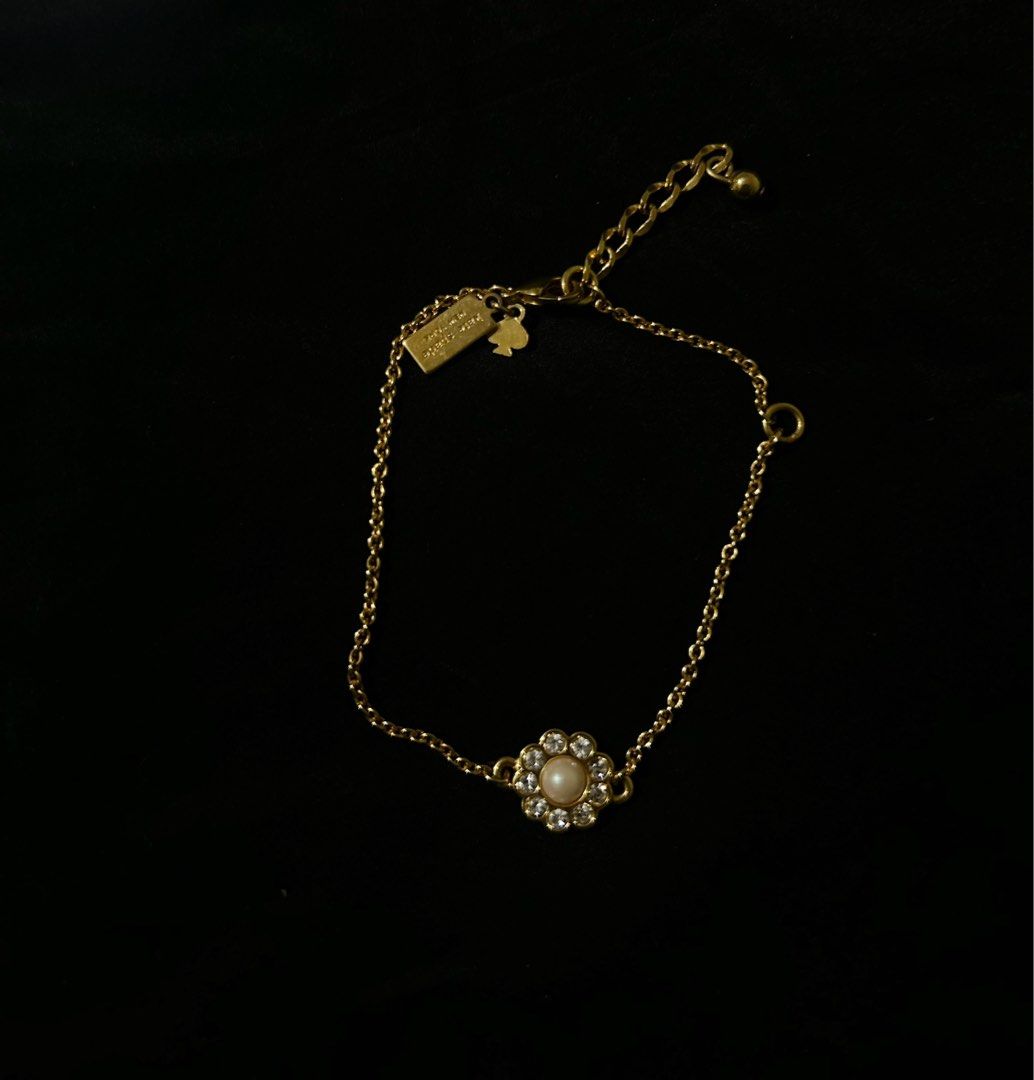 Kate Spade New York Bracelet (Category: Bracelets) located in Makati City. Submitted by cestparfaitvintagejewelries (Listing ID 1454323199, Image 1). Description: .