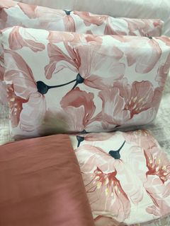 (Category: ) located in . Submitted by thriftprelove91 (Listing ID 1454336880, Image 1). Description: .