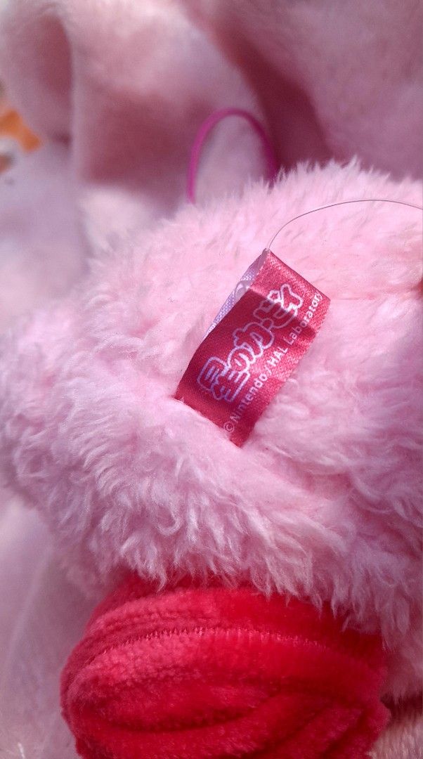Kirby Plush Charm (Category: Plushies & Soft Toys) located in Mexico. Submitted by moonpaihynesun07 (Listing ID 1454243580, Image 3). Description: Original Kirby Plush Charm.