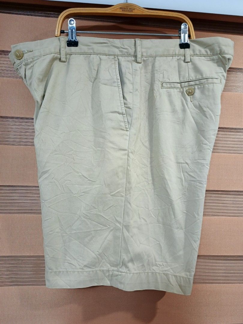 Lacoste Classic Fit Chino Shorts (Category: Ear Care) located in Cabuyao City. Submitted by dthrifts (Listing ID 1454340397, Image 3). Description: 38-39 W Actual 20 L Authentic Excellent Condition.