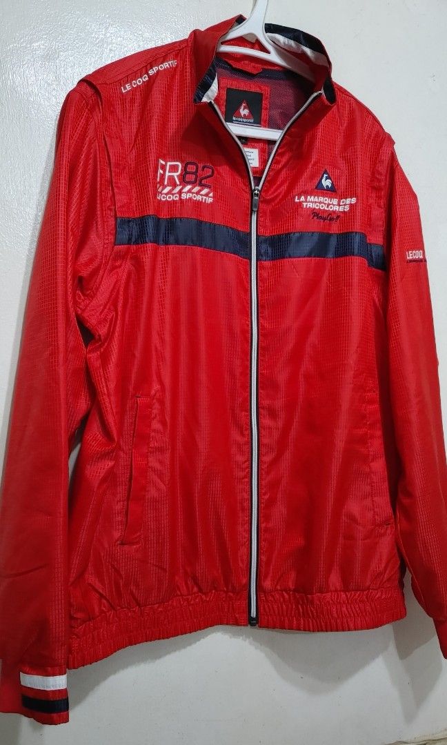 Le Coq Sportif Golf collection Jacket (Category: Coats, Jackets and Outerwear) located in Quezon City. Submitted by chph2nd (Listing ID 1454252907, Image 3). Description: detachable sleeves. bought in japan..