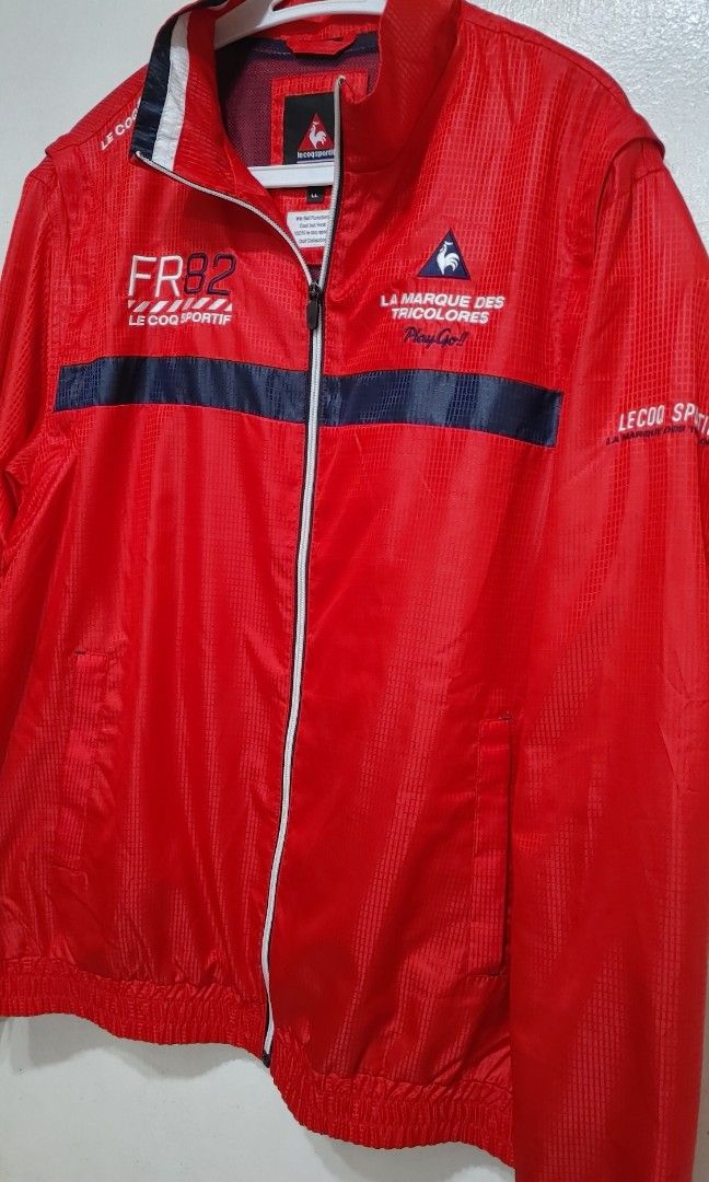 Le Coq Sportif Golf collection Jacket (Category: Coats, Jackets and Outerwear) located in Quezon City. Submitted by chph2nd (Listing ID 1454252907, Image 2). Description: detachable sleeves. bought in japan..