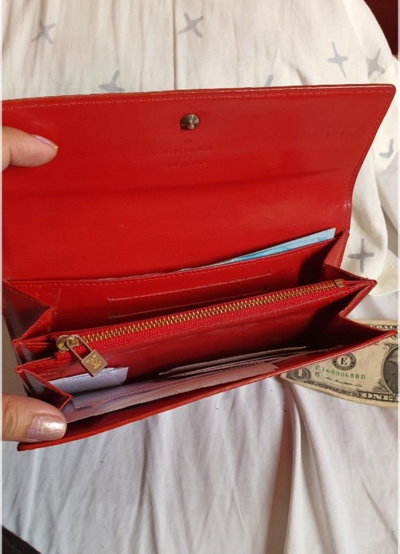 Louis Vuitton Monogram Vernis Long Wallet Red (Category: Luxury Bags & Wallets) located in Antipolo. Submitted by cassidy1900 (Listing ID 1454279726, Image 3). Description: - Louis Vuitton Vernis wallet in vibrant red. - Features the iconic LV monogram pattern. - Ample card slots for all your essentials. - Secure zippered coin pocket. - Classic snap closure for easy access. - Proudly made in France. plus free Chanel long red wallet free shipping 