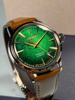 (Category: ) located in . Submitted by notorious_watches (Listing ID 1454257575, Image 1). Description: .
