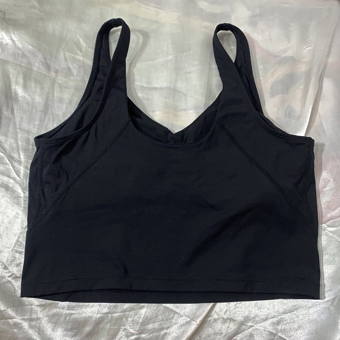 LULULEMON ALIGN LOOKALIKE TOP (Category: Activewear) located in San Carlos. Submitted by finest_selection (Listing ID 1454341252, Image 2). Description: LULULEMON ALIGHT LOOKALIKE TOP BLACK M-L 34-38 Super like new, buttery, padded top.