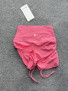 （分類：）位於 。 由 lululemon_girl 提交（商品編號 1454256857，圖片 1）。簡介： 。