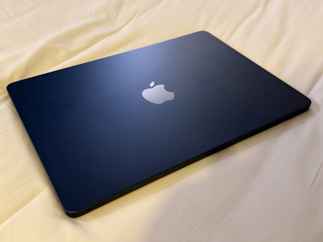 MacBook Air M3 Midnight Blue 2024 (Category: Laptops & Notebooks) located in Makati City. Submitted by jaydee26_ (Listing ID 1454350513, Image 3). Description: MacBook Air 13inch 2024 model M3, 8gb memory, 256gb storage 170 battery cycle, 85% health MacOS Tahoe 26.6 Midnight Blue with charger & cable. for sale for swap macbook + cash for swap defective macbook + cash for swap iphone + cash meet up.