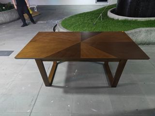 Dining Tables Collection item 1