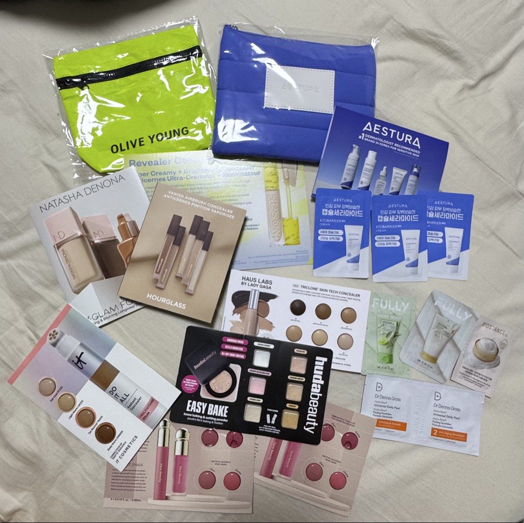 Makeup samples (Category: Face Care) located in Singapore. Submitted by clarip_2026 (Listing ID 1454328900, Image 1). Description: Make up samples and pouches. Olive young exclusive pouch! Limited edition. Will give 3 free olive young exclusive samples! Pm me for individual pricing Take all for $90 w free tracked mail .