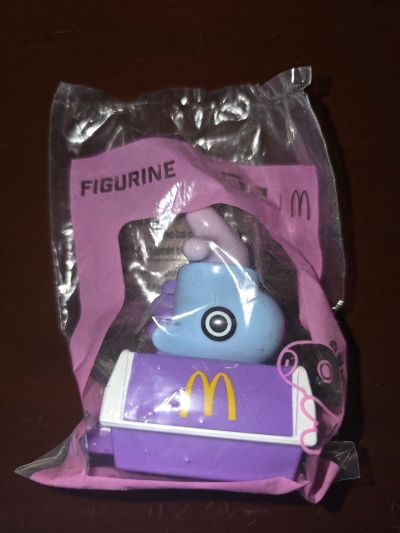 McDo BT21 Mang figurine (Category: Designer & Blind Box Toys) located in Paranaque City. Submitted by tntacailau (Listing ID 1454192812, Image 2). Description: sealed old Mang look Brand new, sealed in original packaging On-hand and PAYO SF SHOULDERED BY BUYER Gcash or bank transfer .
