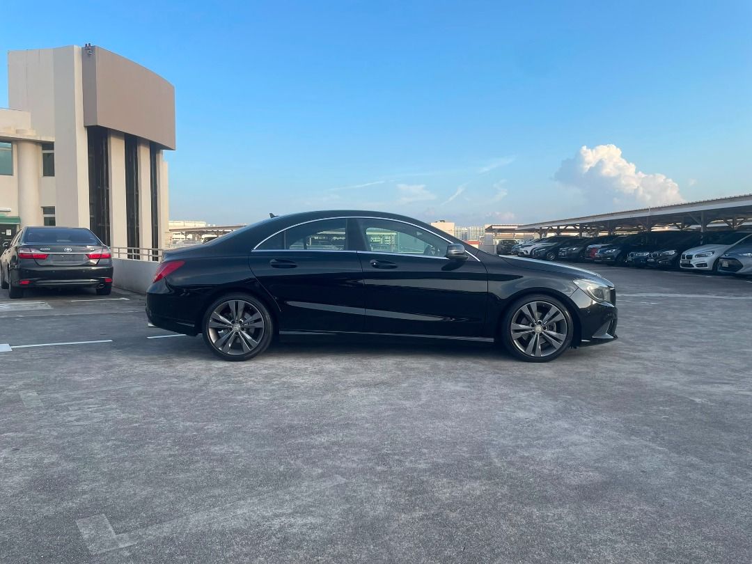 Mercedes-Benz CLA-Class CLA180 (A) (Category: Used Cars) located in Singapore. Submitted by axonautomobile (Listing ID 1454273538, Image 3). Description: 1.5K Monthly with 5k Downpay 1.6L Turbocharged engine producing 121bhp and 200nm of torque, smooth and responsive 7G DCT transmission, Front WD, fuel consumption of 18.2km/l Electric memory leather seats, sports rims, factory fitted audio system, multi function steering control, reverse sensors,